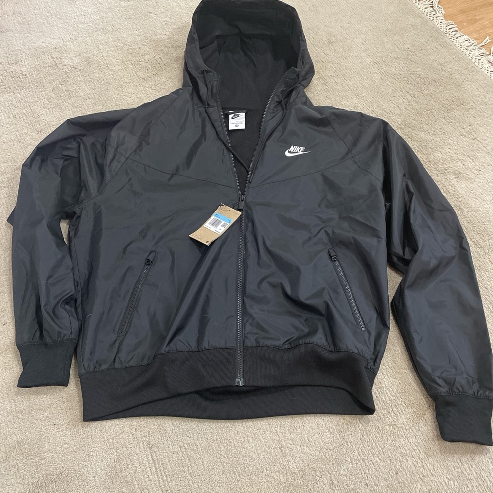 Nike Men's Black wind breaker brand new